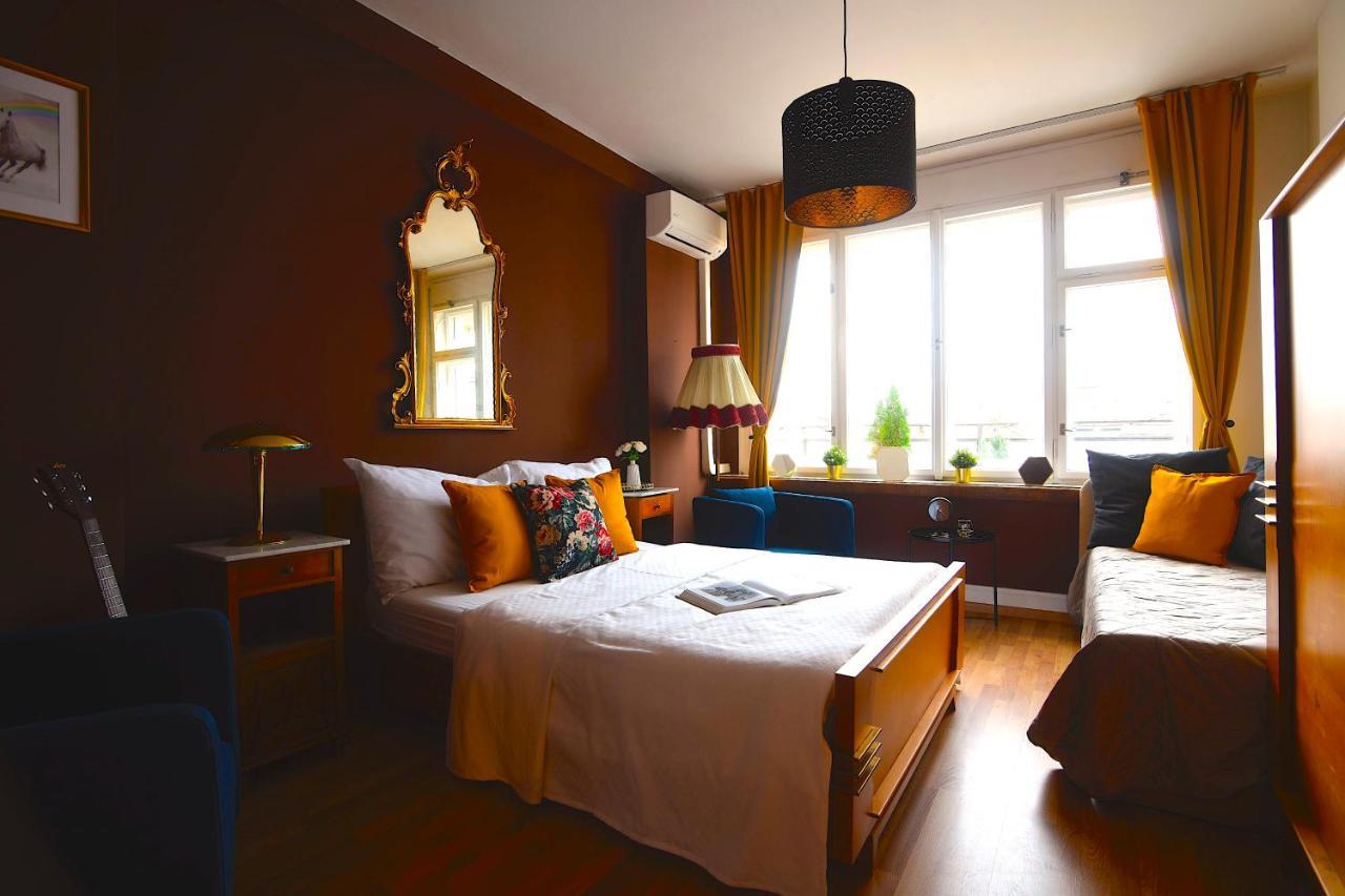 Waterfront River Side Roof Top Apartment - Terrace With City View Prague Exterior photo