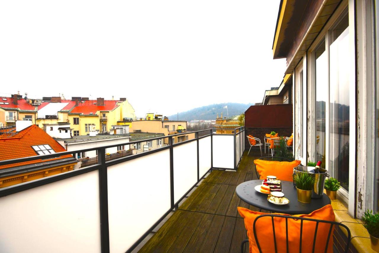 Waterfront River Side Roof Top Apartment - Terrace With City View Prague Exterior photo