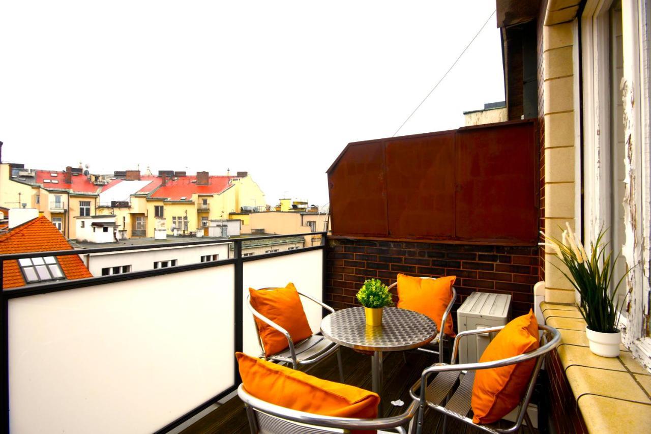 Waterfront River Side Roof Top Apartment - Terrace With City View Prague Exterior photo