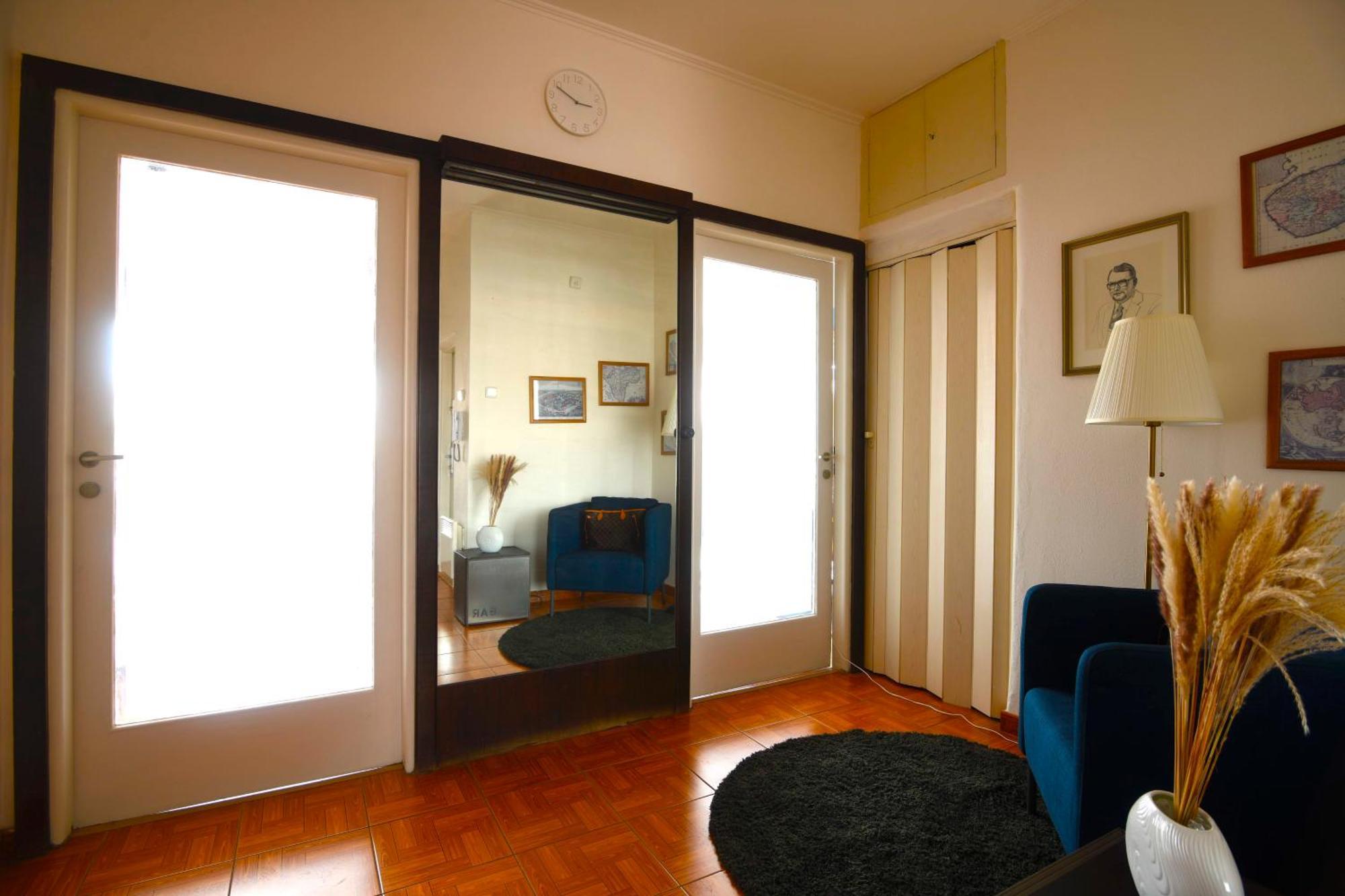 Waterfront River Side Roof Top Apartment - Terrace With City View Prague Exterior photo